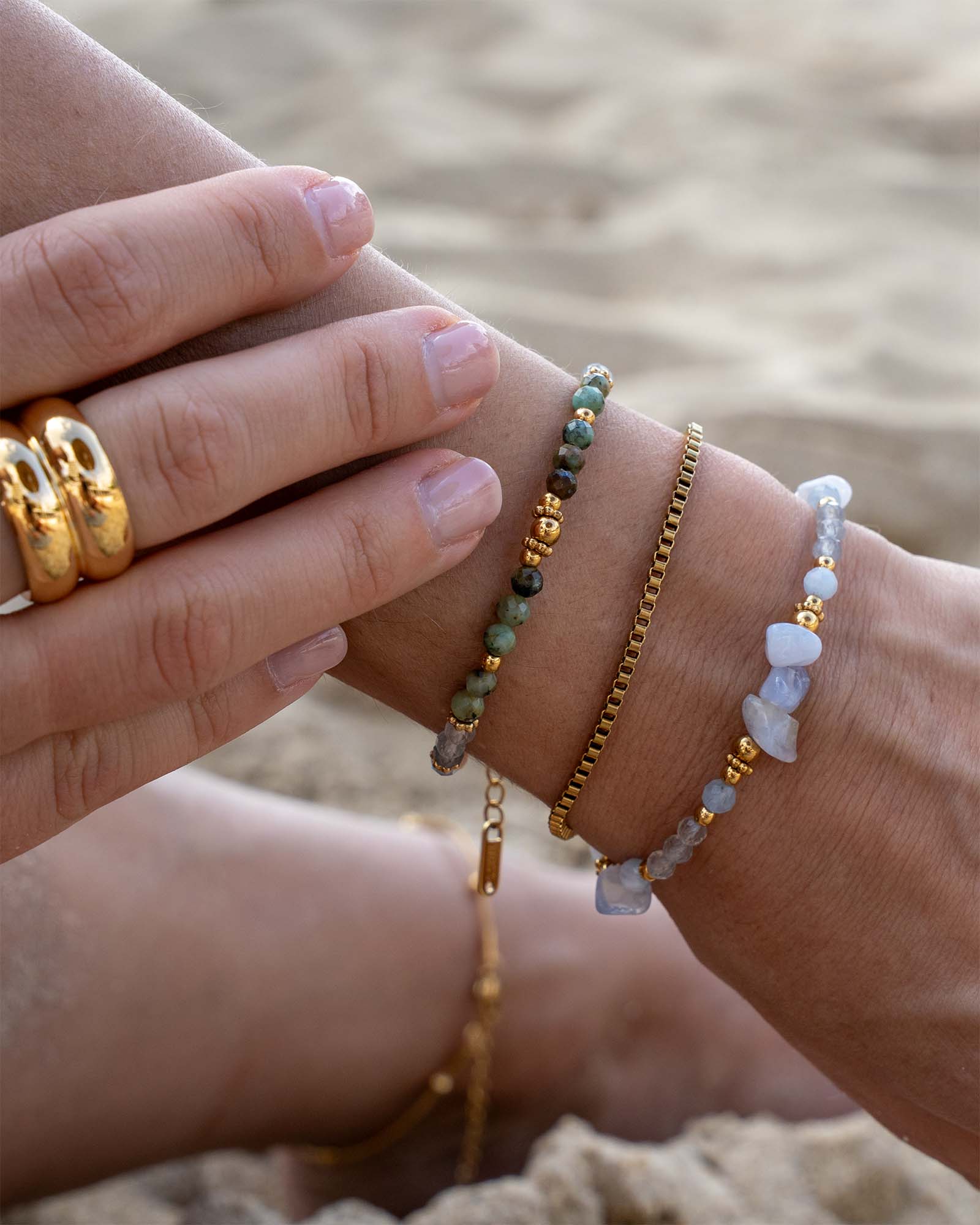 Armband Natursteine Türkis echte Steine Wasserfest