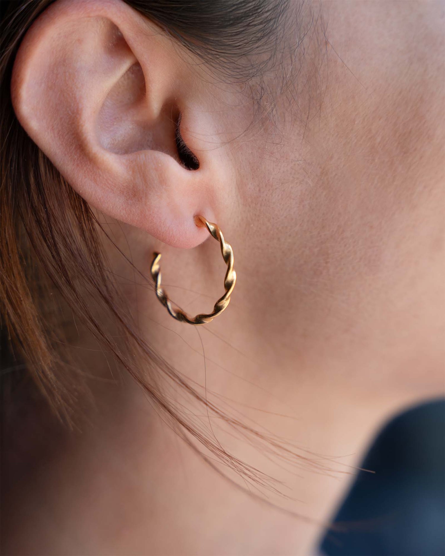 Ohrstecker Wave Hoops