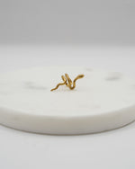 Goldener Ear Cuff in Schlangenform aus wasserfestem Edelstahl