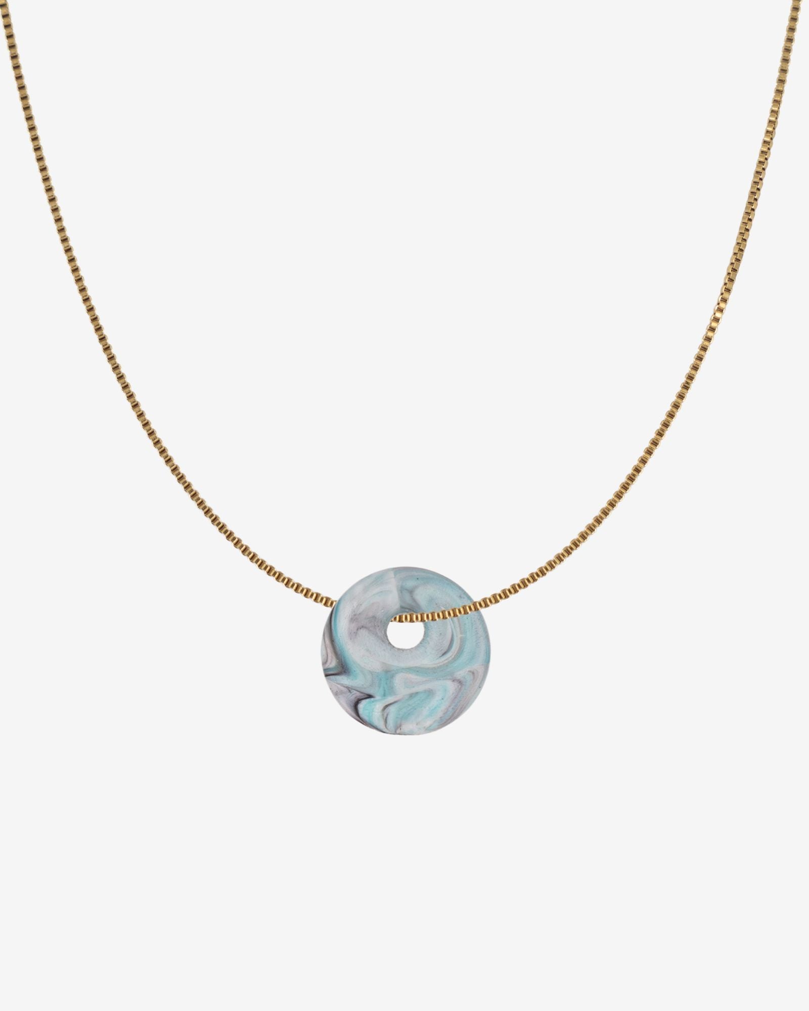 KOHO Halskette Fine Look Kaori Charm Anhänger aus Meeresplastik