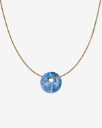 KOHO Halskette Fine Look Kaori Charm blauer Anhänger aus Meeresplastik