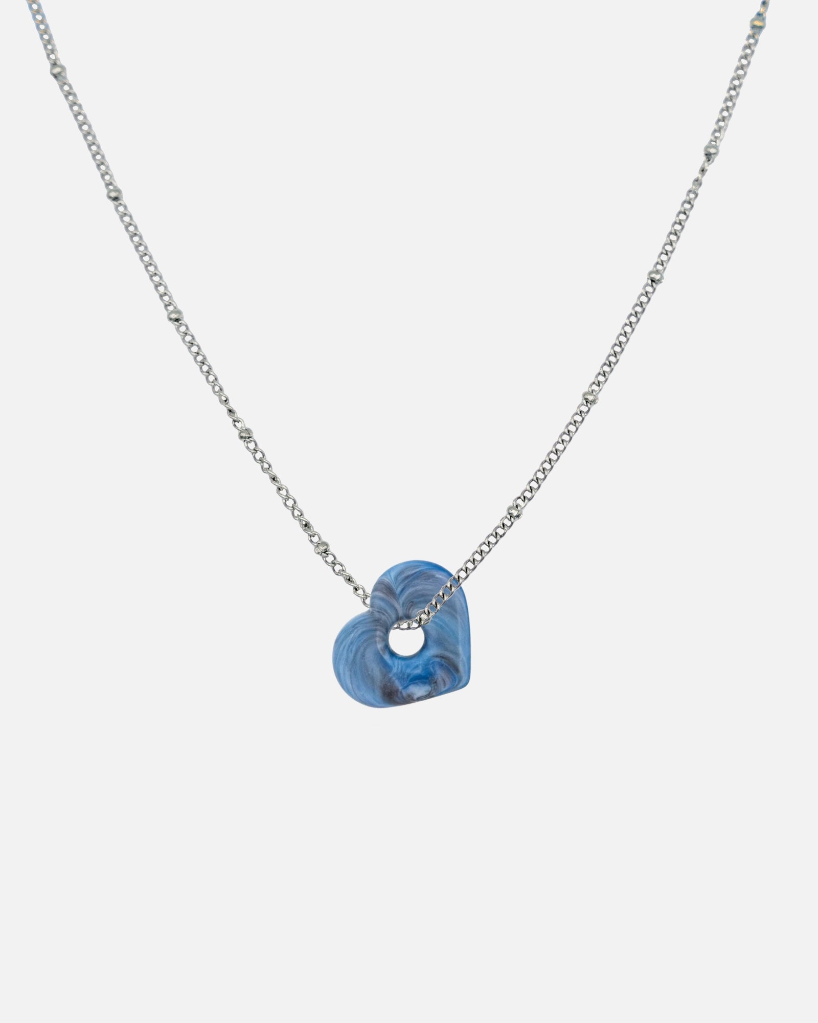 Silber Halskette Anura Charm recyeltes Meeresplastik Herz Anhänger dunkelblau