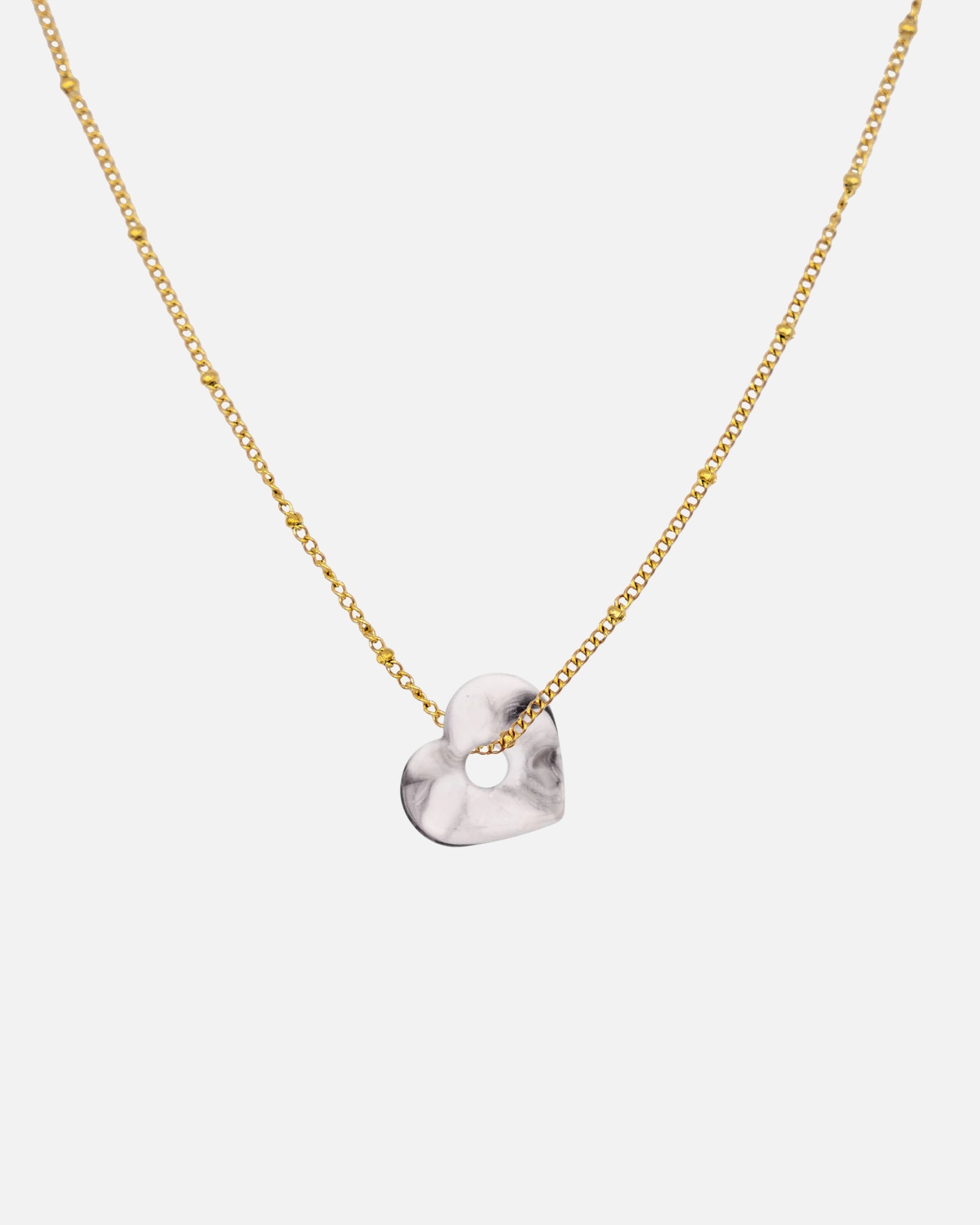 Gold Halskette Anura Charm recyeltes Meeresplastik Herz Anhänger Schwarz Weiss