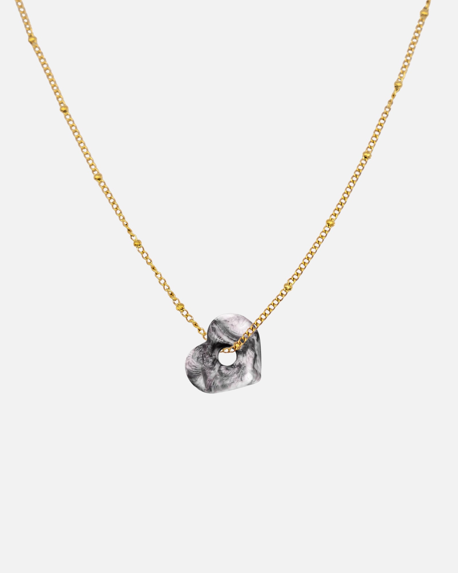 Gold Halskette Anura Charm recyeltes Meeresplastik Herz Anhänger Schwarz Weiss