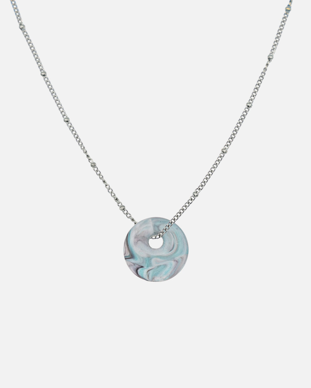 Halskette mit Anhänger aus recyceltem Meeresplastik KOHO Kaori Charm Silber