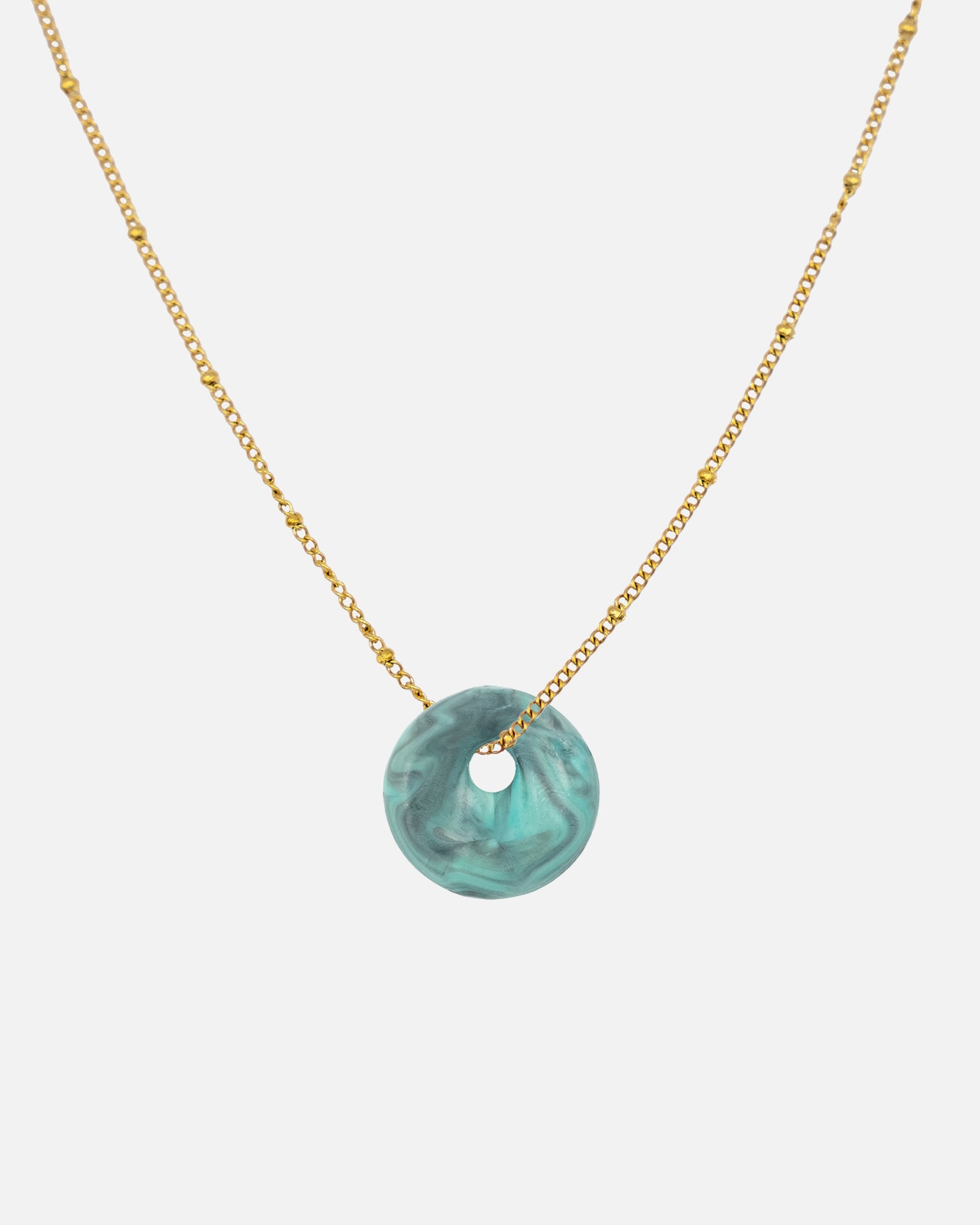 Halskette Edelstahl Gold mit türkis  Kaori Charm aus recyceltem Meeresplastik