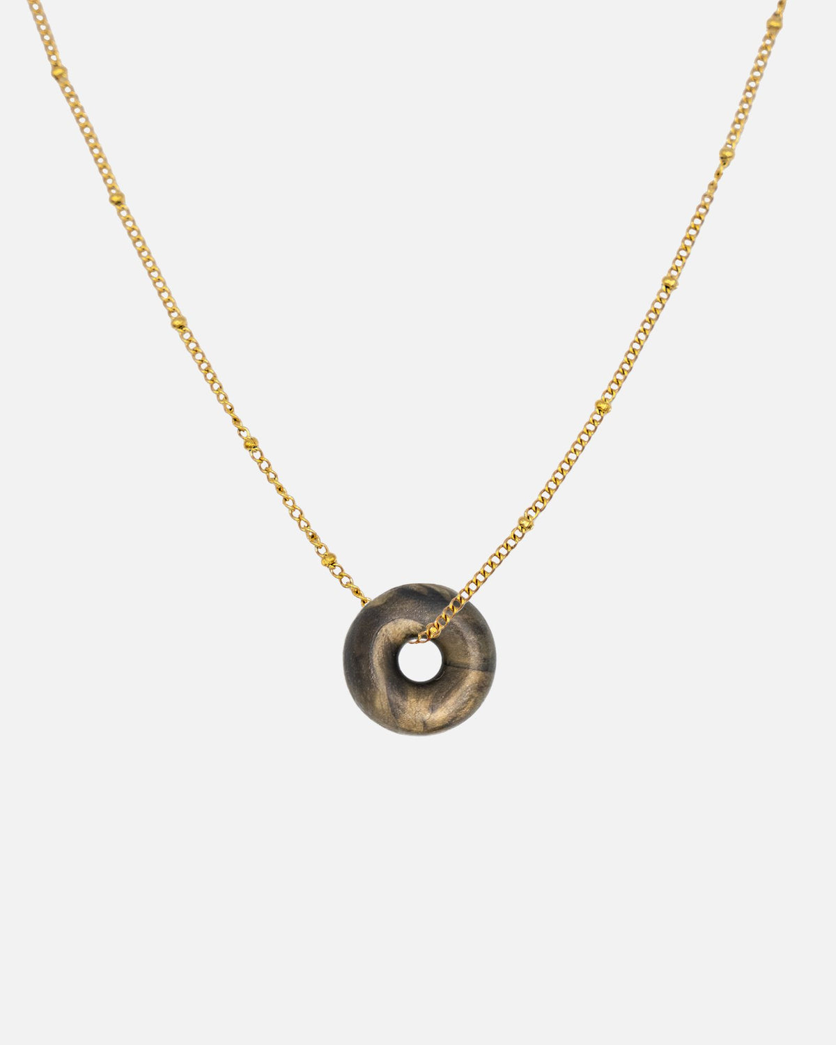 Halskette Gold Satelite Look mit Mali Charm schwarz-gold marmoriert