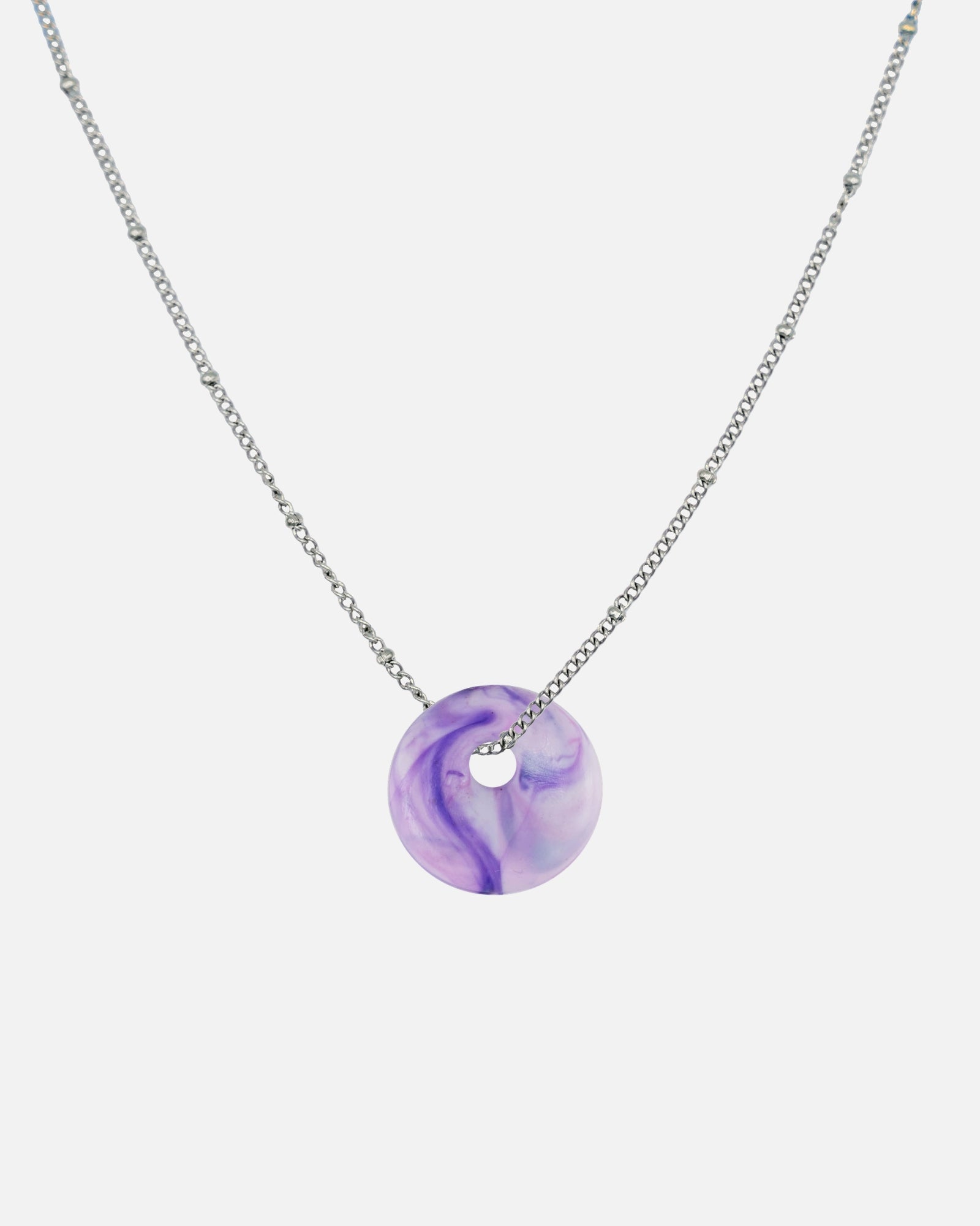 KOHO Halskette Kaori mit lilafarbenem Charm aus recyceltem Meeresplastik