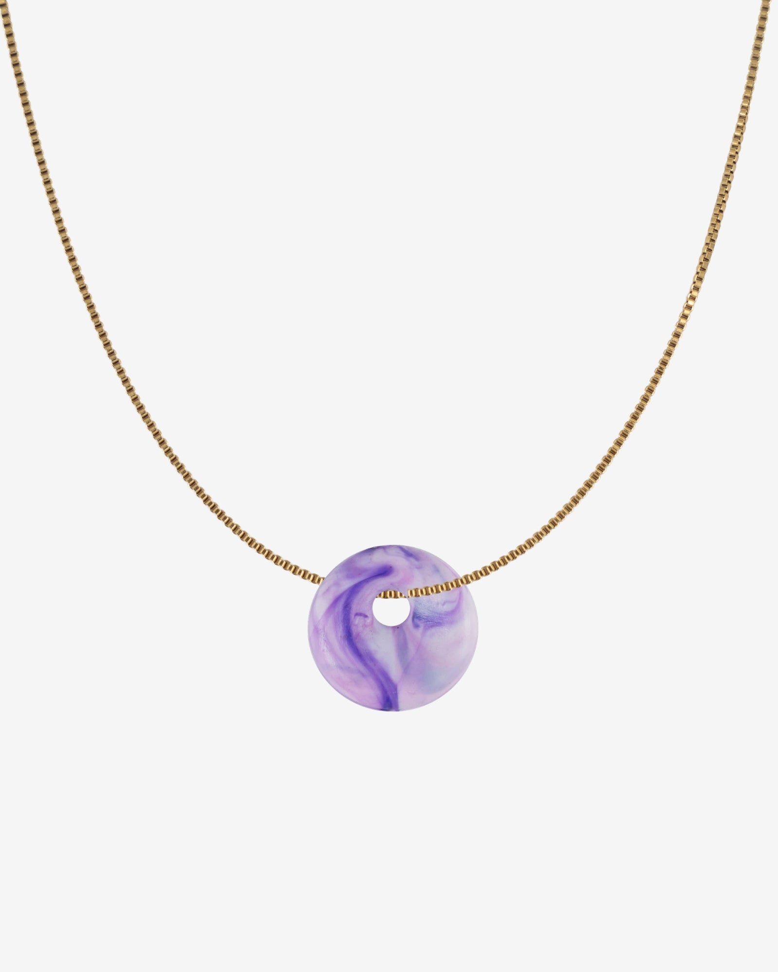 KOHO Halskette Kaori mit lilafarbenem Charm aus recyceltem Meeresplastik