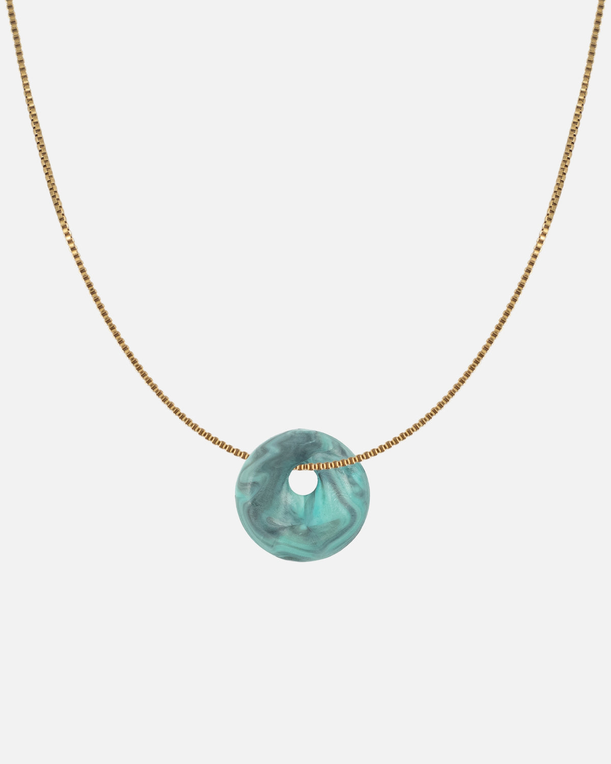 Halskette Edelstahl Gold mit türkis  Kaori Charm aus recyceltem Meeresplastik