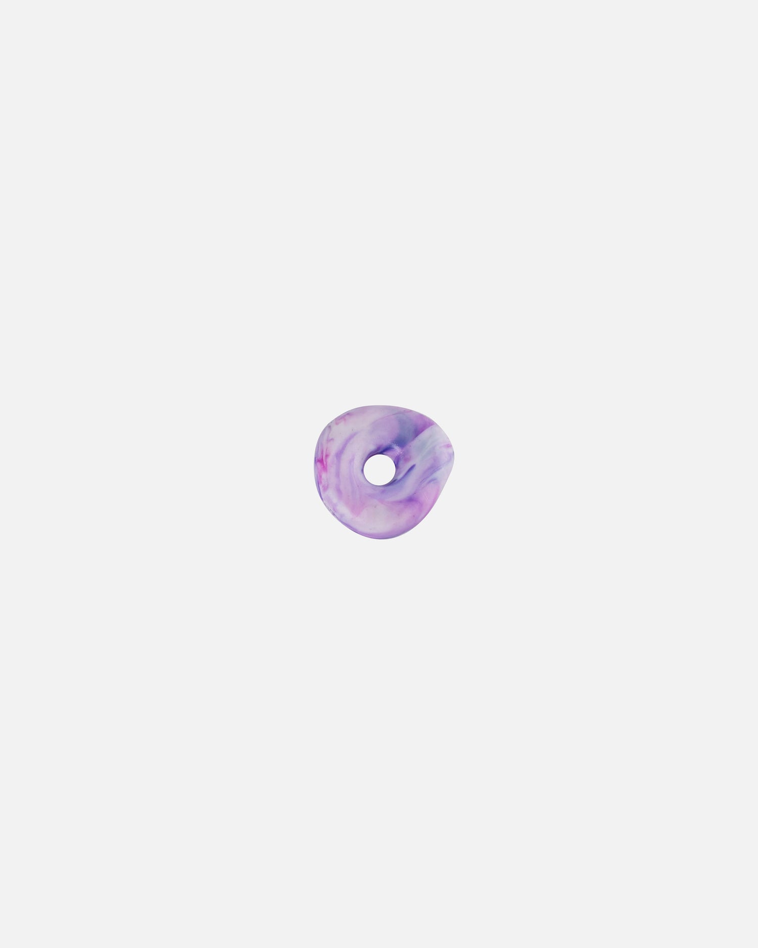 Einzelner KOHO Lamai Charm in Lilac Flow für Creolen