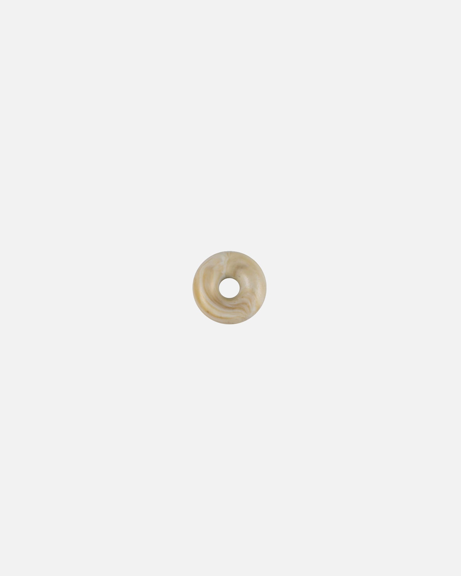 KOHO Charm Noa goldfarben aus recyceltem Meeresplastik