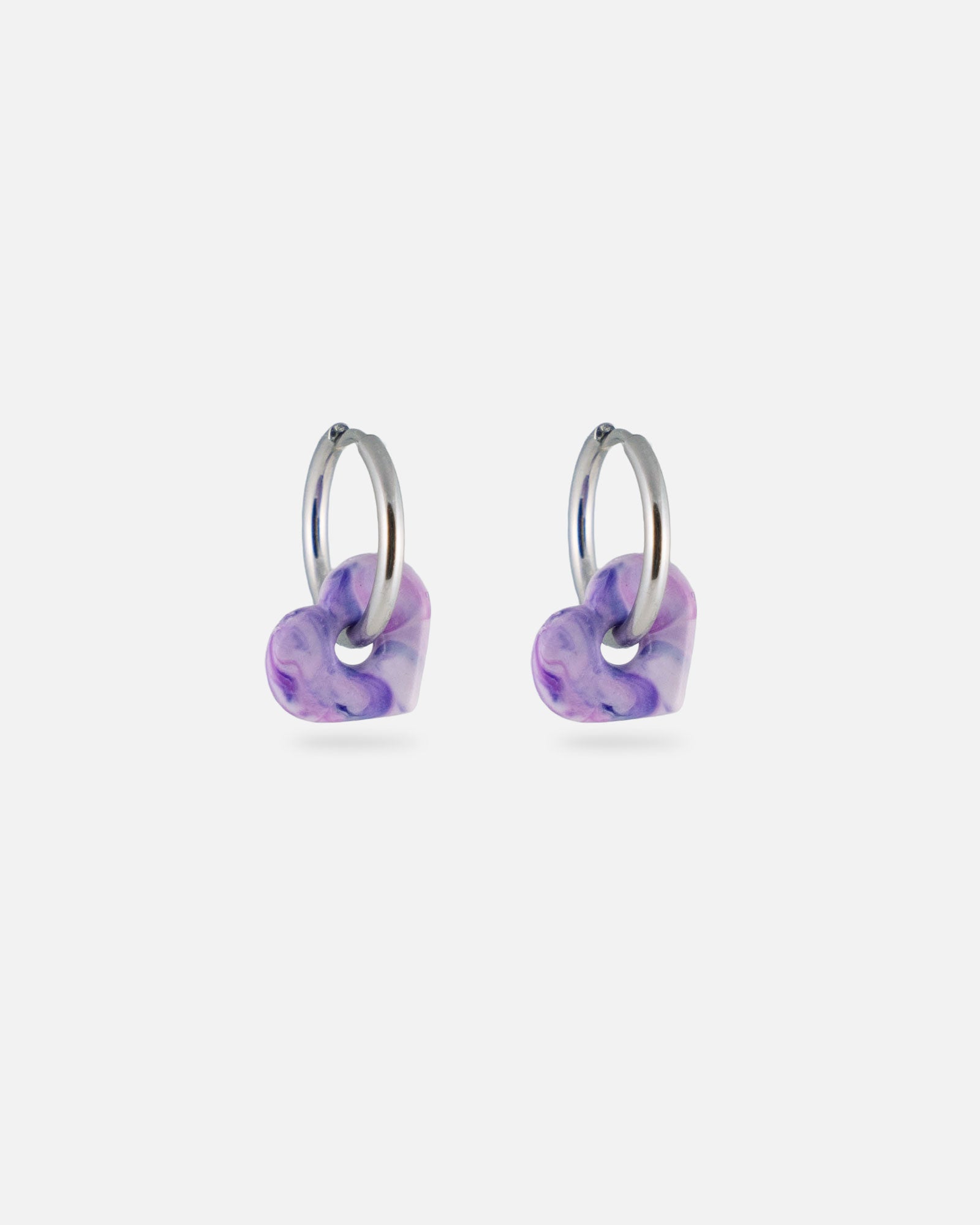 KOHO Hoops Anura silber mit lilafarbenem Charm aus recyceltem Meeresplastik