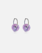 KOHO Hoops Lamai silber mit lilafarbenem Charm aus recyceltem Meeresplastik