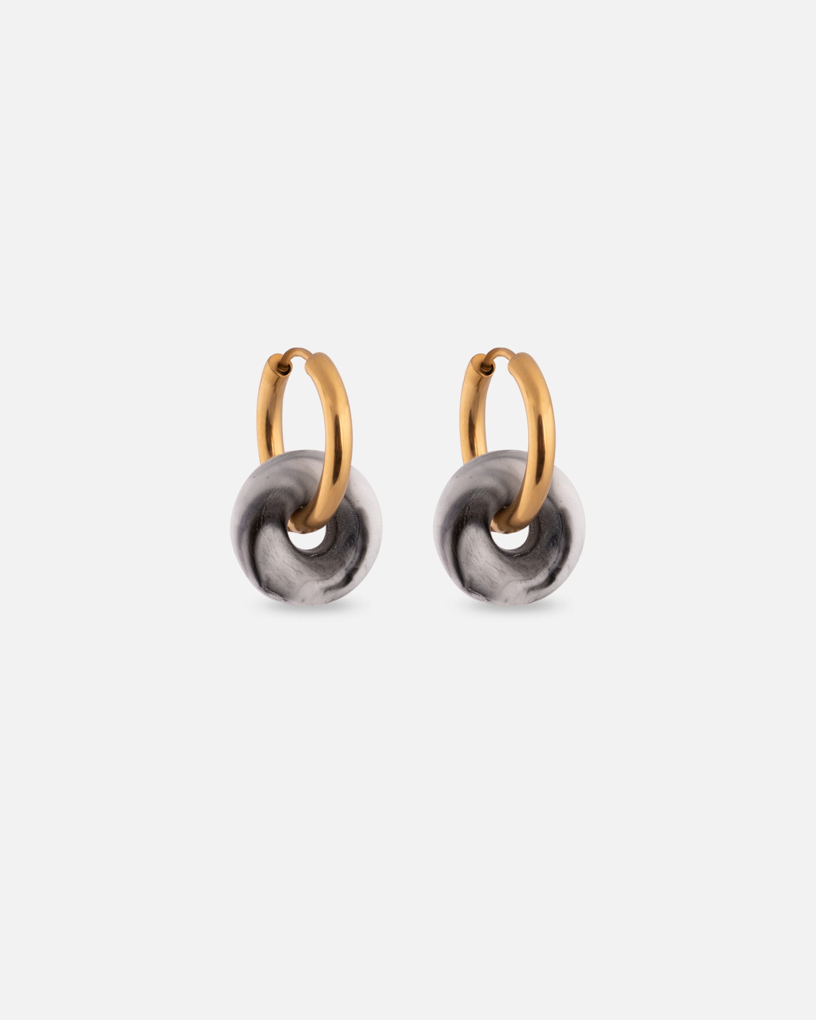 Mali Ohrringe KOHO Schmuck mit recycelten Charms Gold Wasserfest