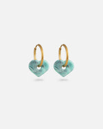 Creolen Edelstahl Gold Fine Look mit türkis Anura Charms aus recyceltem Meeresplastik