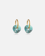 Creolen Edelstahl Gold Fine Look mit türkis Lamai Charms aus recyceltem Meeresplastik