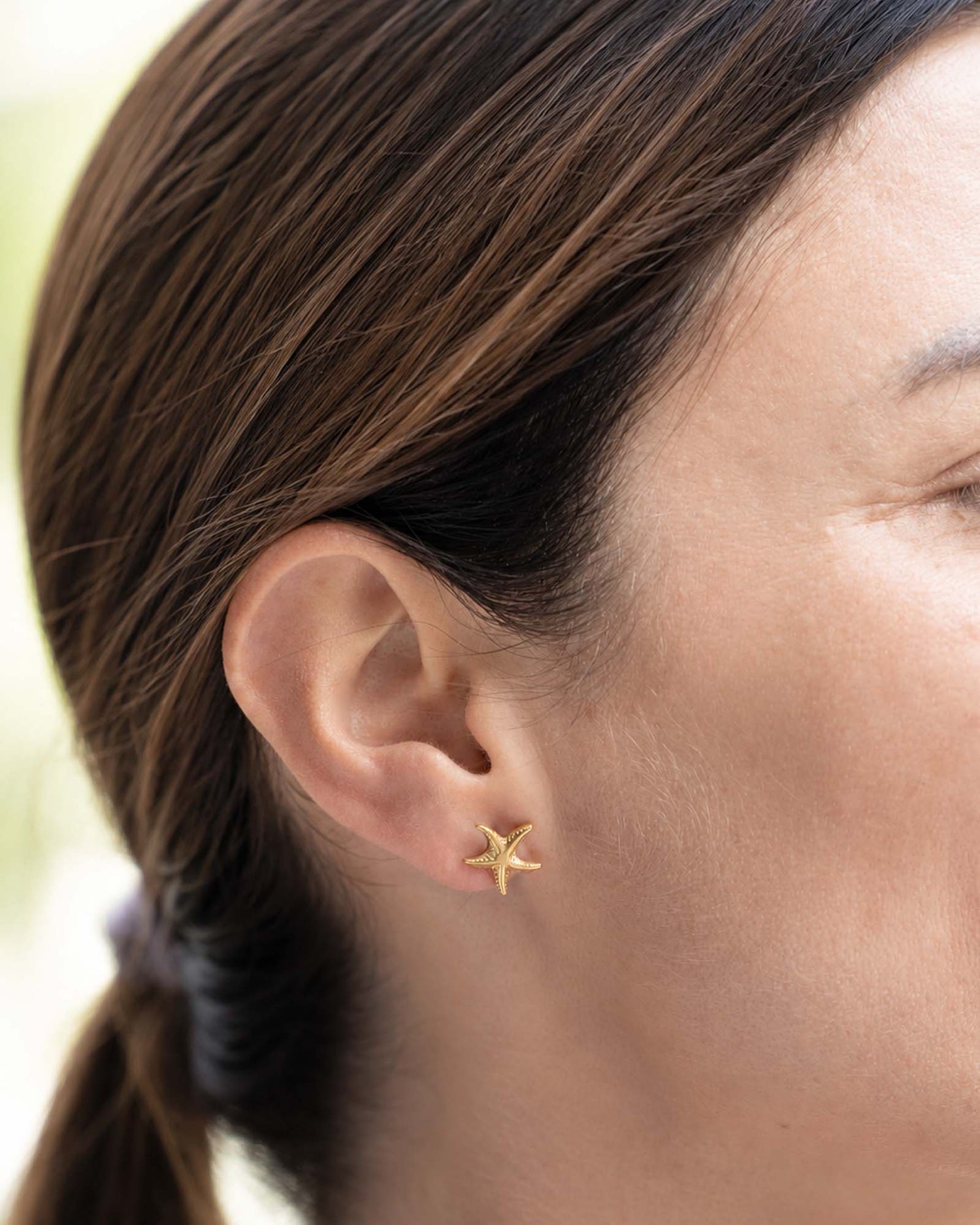 Starfish Studs Gold aus 18K vergoldetem Edelstahl mit Seestern-Design