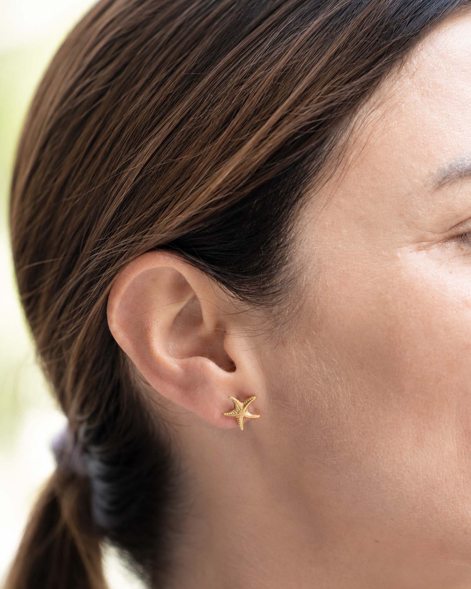 Starfish Studs Gold aus 18K vergoldetem Edelstahl mit Seestern-Design