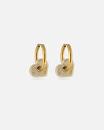 KOHO Hoops Gold mit goldenem Anura Charm Anhänger aus Meeresplastik