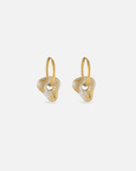 KOHO Hoops Gold mit goldenem Nalea Charm Anhänger aus Meeresplastik