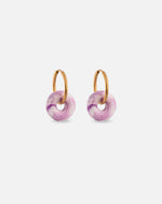 KOHO Ohrringe Mali aus recyceltem Meeresplastik und Edelstahl gold – Farbe violett (Lavender Tide), 14mm Ø, 1.5mm dick – handgemacht
